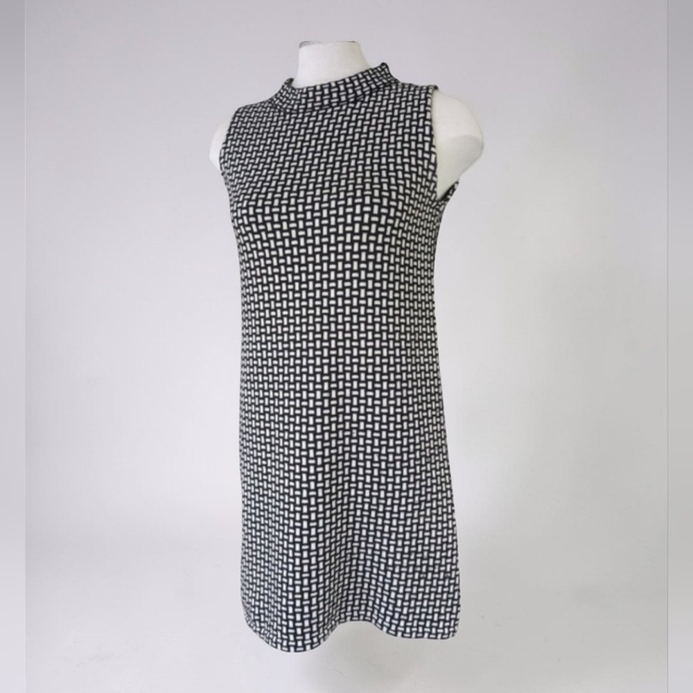 Zara Knit Black and White Sweater Dress Size Medium Wool Blend Sleeveless Mock